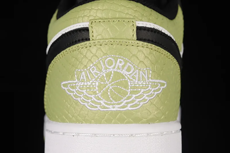 All categories Air Jordan Jordan series basketball shoes Air Jordan 1 Low Air Jordan 1 Low AJ1 Joe 1 Green Snake Low-top cultural basketball shoes DX4446-301